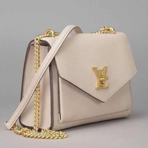 Louis Vuitton My LockMe Chain Shoulder Bag 2WAY - Picture 3 of 10